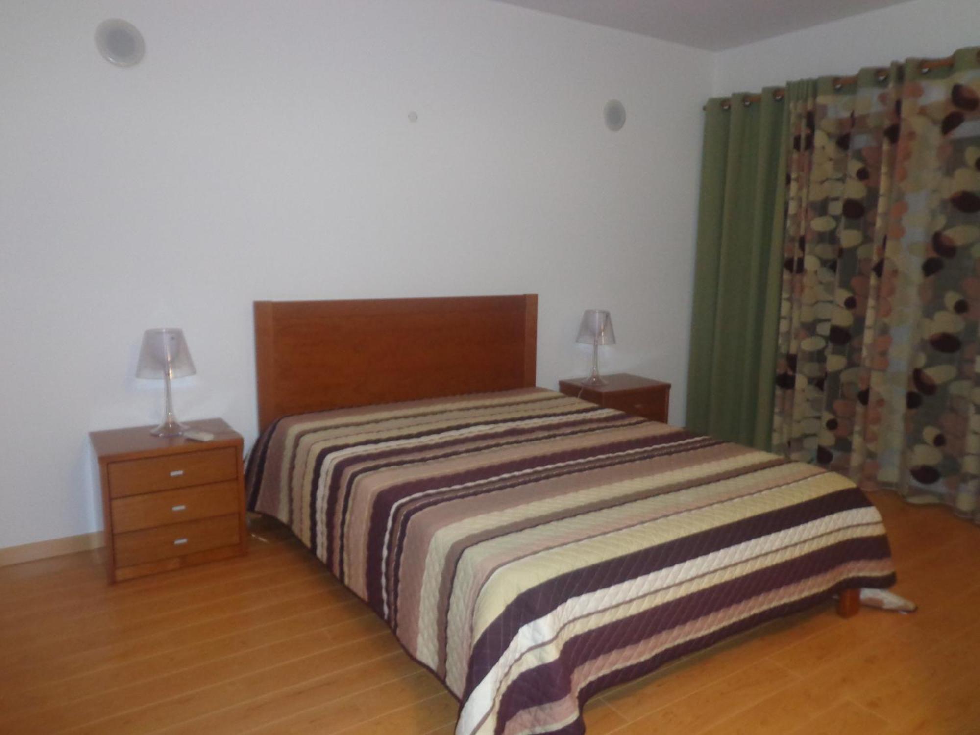 Sol No Horizonte - At Apartment Ерисейра Стая снимка